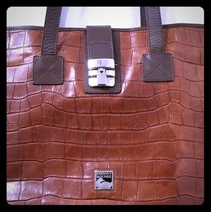 Dooney and Bourke tote
